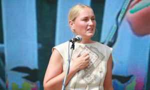 Младшая дочь Лидии Федосеевой-Шукшиной уехала в Африку после скандала с квартирой