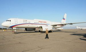 Самолет с членами правительства России попал в аварийную ситуацию в Омске