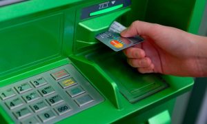 Обновление программы привело к масштабному сбою в работе банкоматов Сбербанка