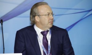 На форуме в Ялте были названы условия устойчивого развития экономики России