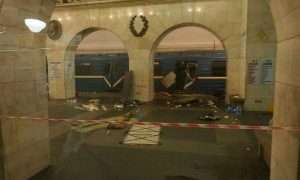 Семьям погибших при теракте в питерском метро выплатят по миллиону рублей из бюджета города