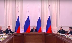 Преступление и наказание: Путин сравнил нынешних ростовщиков со старухой-процентщицей Достоевского