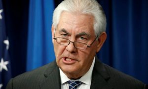 Госсекретарь США заявил о разочаровании реакцией Москвы на удар американских ВВС по аэродрому в Сирии