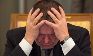Улюкаеву предъявили обвинение в получении взятки в $2 млн