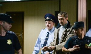 Адвоката Захарченко обвинили в обнародовании имен посредников - генерала ФСБ и полковника МВД