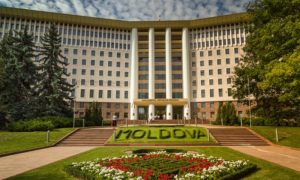 МИД Молдавии потребовал выезда из страны пятерых российских дипломатов в течение трех суток