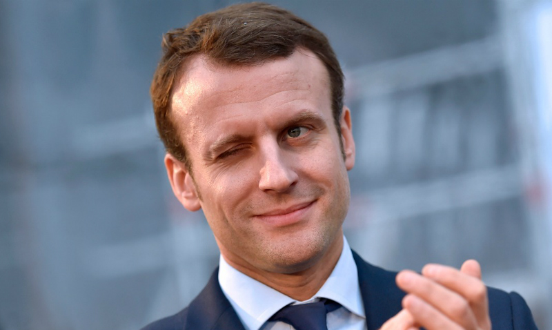 Лидер предвыборной гонки во Франции Эммануэль Макрон заговорил о Frexit 