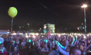80 тысяч молдаван пели песни на русском языке