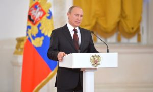 Две трети россиян выразили желание видеть Путина президентом и после выборов 2018 года