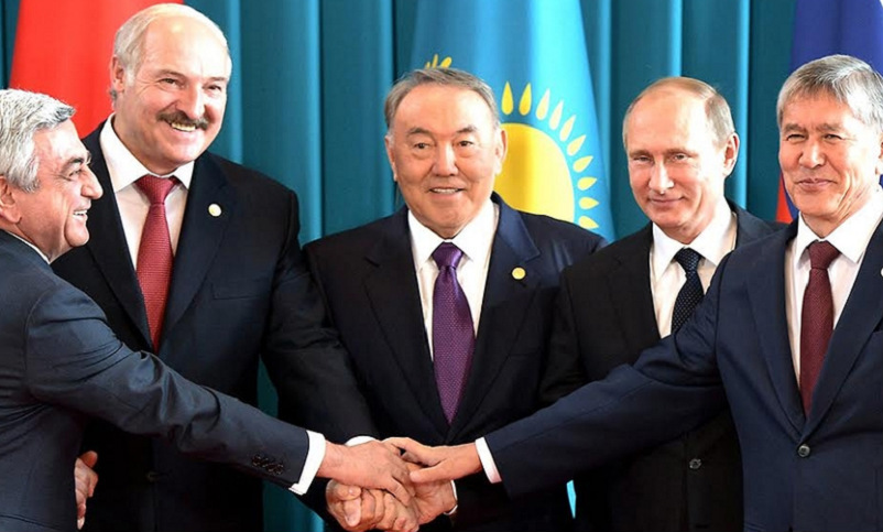 Путин: Около 50 стран заинтересованы в сотрудничестве с ЕврАзЭС 