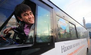В Узбекистане начали поиск водителей для работы в Москве за 65 тысяч рублей в месяц