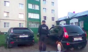 Опубликовано видео стрельбы патруля ДПС по атаковавшим их уголовникам