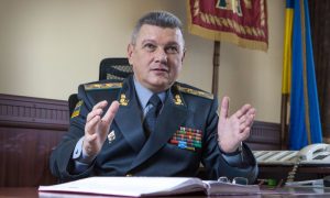 Прилюдная потеря сознания спровоцировала отставку главного пограничника Украины