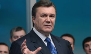 Янукович отказался принимать участие в суде над ним по делу о госизмене