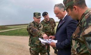 Президент Молдавии пригрозил 
