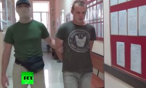 В Сети появилось видео допроса задержанного в Крыму агента СБУ