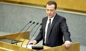 Давление: Медведев назвал причину роста российской экономики