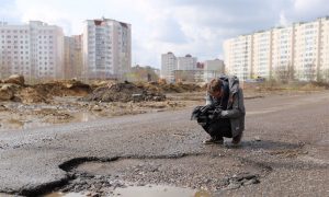 Стали известны города России с самыми худшими и лучшими дорогами