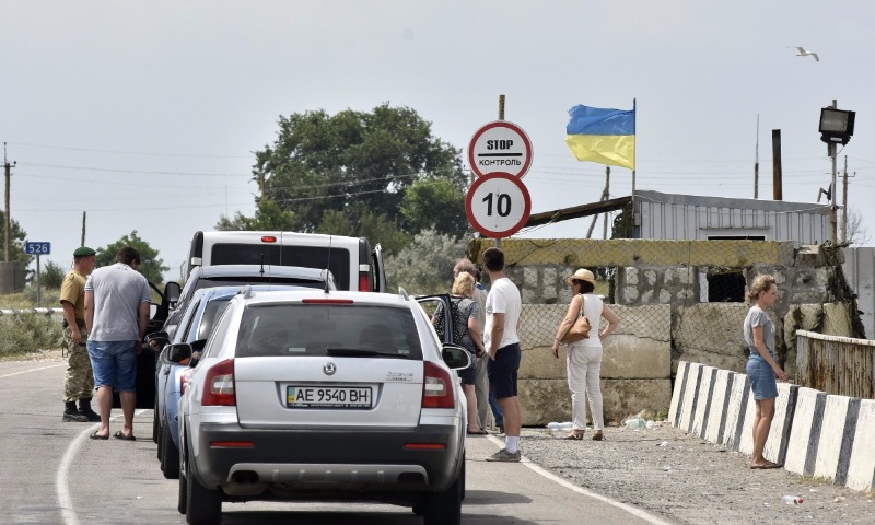 Жители Украины с удовольствием отдыхают в Крыму и в бархатный сезон 