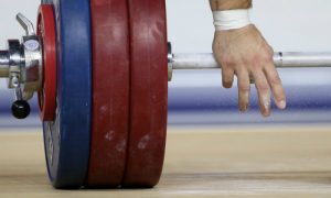 Российских тяжелоатлетов на год отстранили от международных соревнований