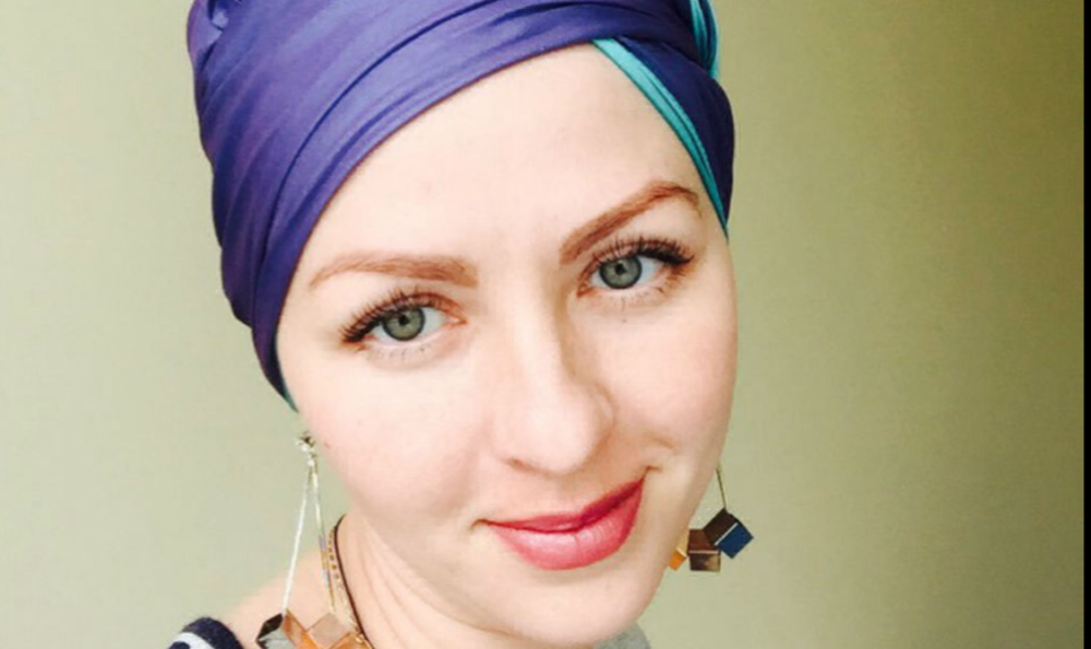 Молодая российская журналистка, отчаянно борющаяся с онкологией, вернулась на родину 