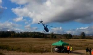 Опубликовано видео падения вертолета на ралли в Латвии