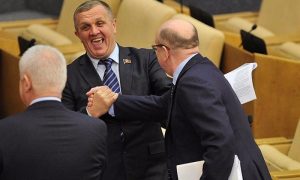 Наконец-то!: Депутатам Госдумы и сенаторам подняли зарплату