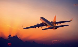 Летевший из Москвы в Турцию самолет срочно посадили в Одессе из-за расстройства желудка у пассажира