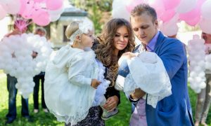 Госдума одобрила инициативы Путина по поддержке материнства в России