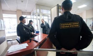 За долги по алиментам водительские права отобрали у 270 тысяч россиян