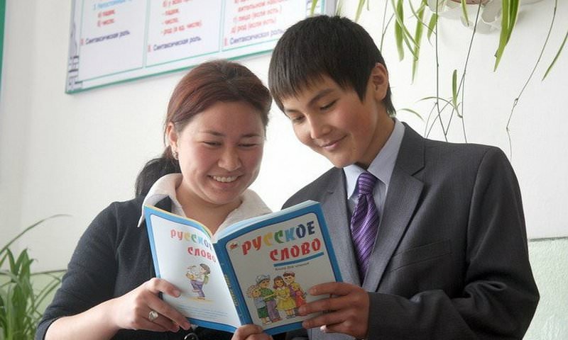 В социальных сетях Киргизии распространяется призыв не общаться на русском языке 