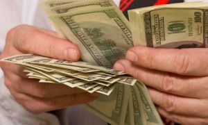 Конгрессвумен Тейлор Грин: БРИКС может ослабить доллар