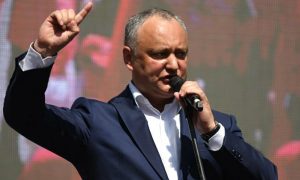 Додон призвал к массовому празднованию в Молдове Дня Победы