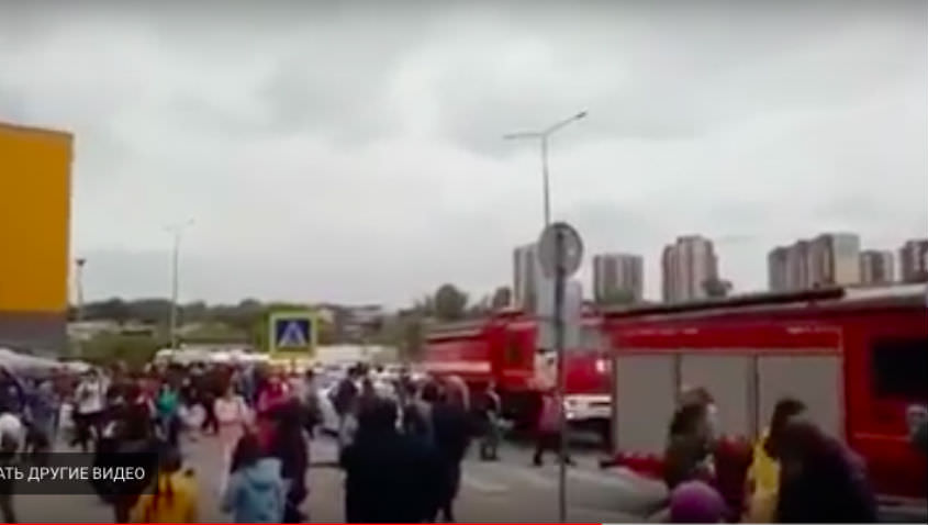 Пришли на праздник: 10 детей пострадали во время пожара в ТЦ Иркутска 