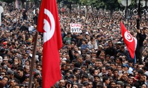 Забастовки, грабежи, мародерство: Тунис в огне социально-политического безумия
