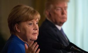 Меркель поставила на место унизившего ее Трампа