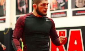 Чемпион UFC Хабиб Нурмагомедов уходит в большой футбол