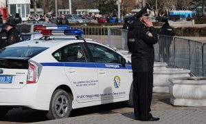 Офицер ДПС в Севастополе избил подчиненного за неправильную парковку