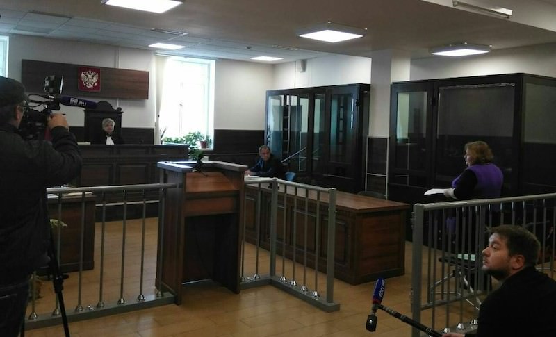 В Петербурге осудили диспетчера скорой за отказ принять вызов 