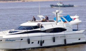 Новый губернатор Хабаровского края продает правительственную яхту