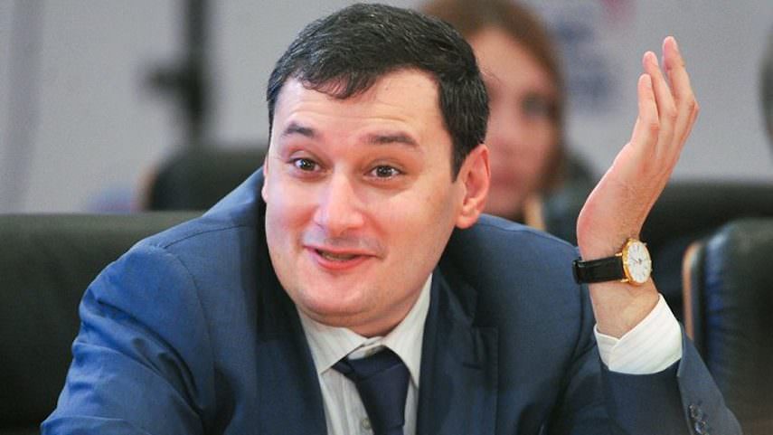 Депутат Госдумы назвал бредом 20-рублевые обеды в парламенте 