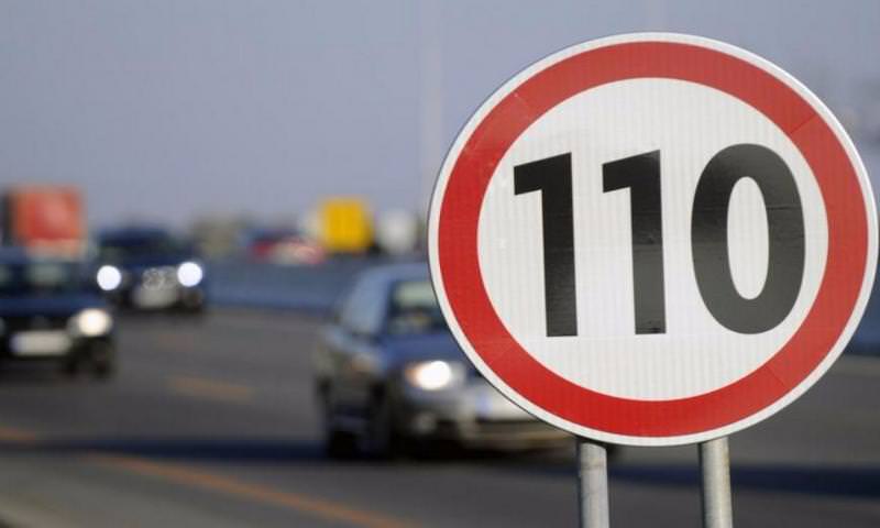 На дорогах России планируют увеличить лимит скорости 