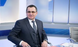 Сенатор вызвал хохот, пожелав женщинам любви 