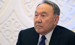 Назарбаев объявил об отставке