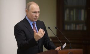Путин объяснил выдачу российских паспортов жителям Донбасса