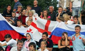 В Грузии предложили запретить флаг России