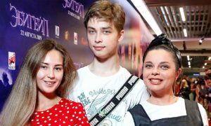 17-летний сын Наташи Королевой бросил экс-участницу «Дома-2» из-за измен