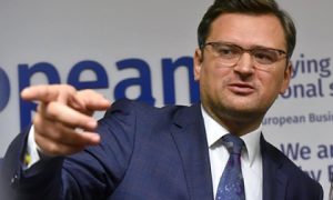 Украина требует от России Крым и деньги