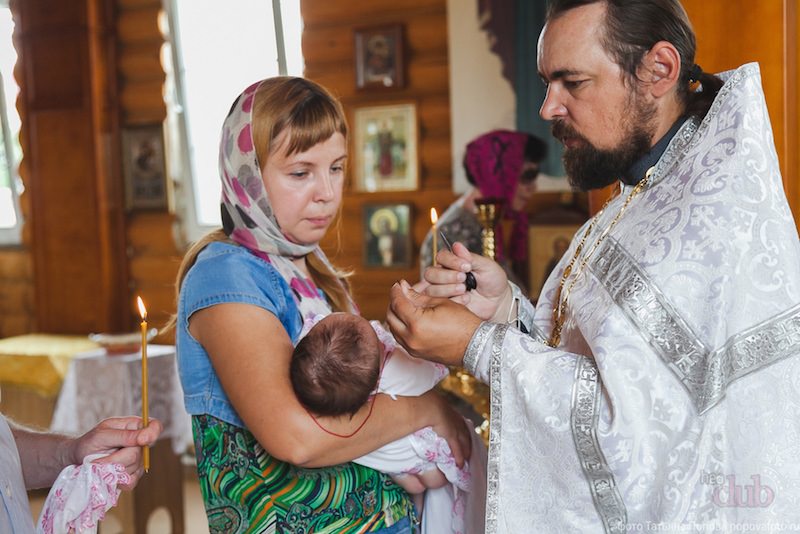 Русская православная церковь изменила правила крещения детей 