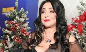 После скандала с пятым мужем Лолита улетела в Израиль с новым ухажером